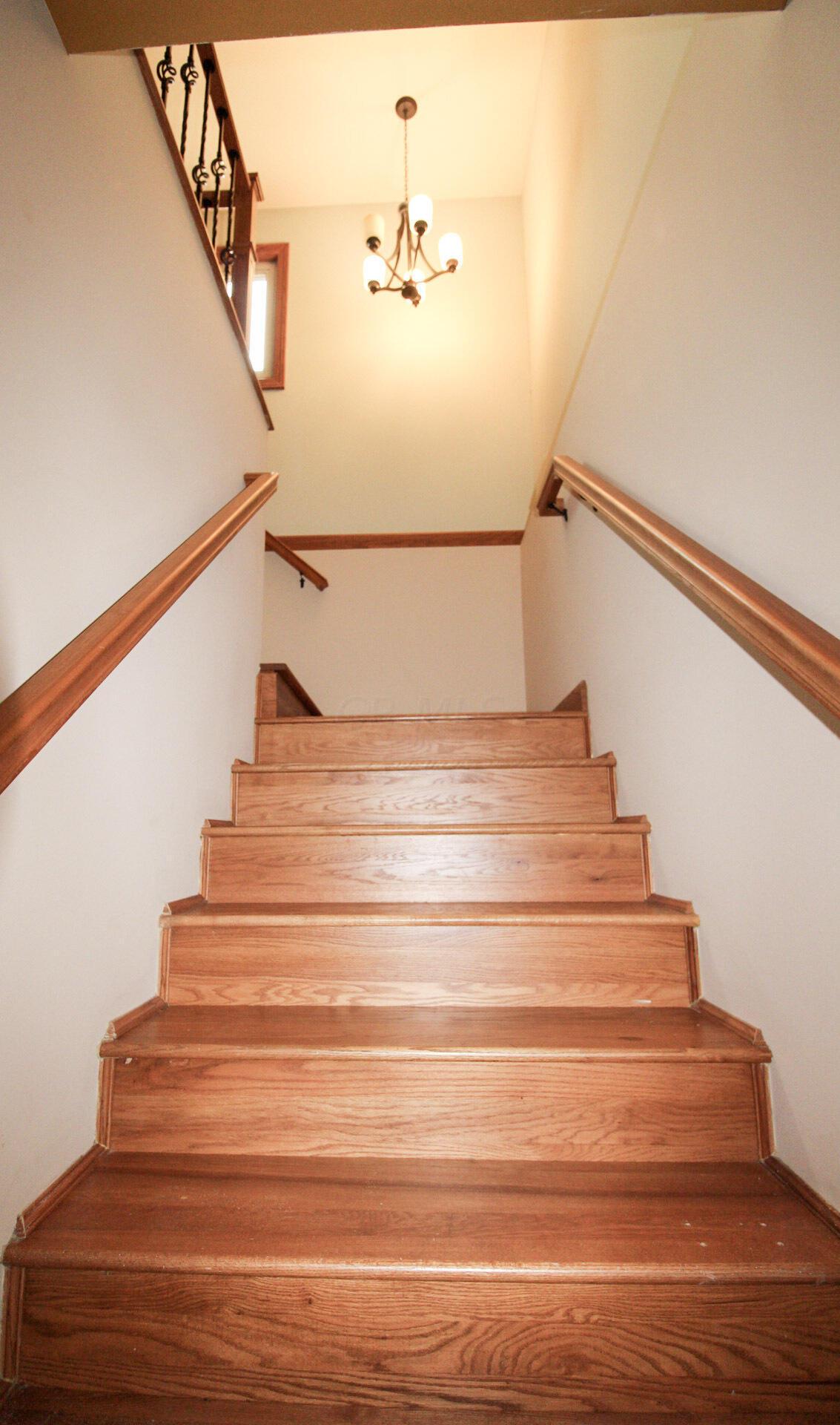 10680 Lancaster-Circleville Road Southwest Amanda, OH 43102 - Photo 24 of 36 stairs to bonus room