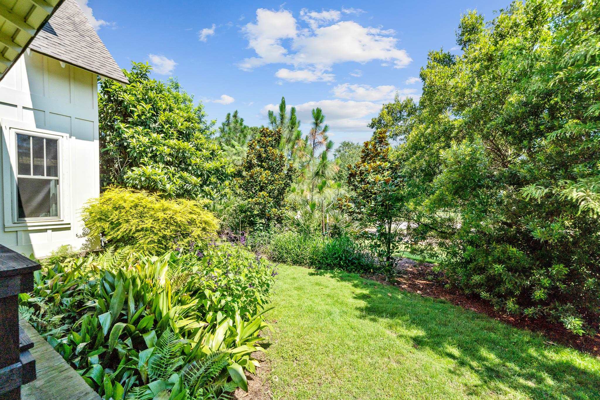 398 Fruit Tree Lane Fairhope, AL 36532 - Photo 39 of 50 Lavish Landscaping