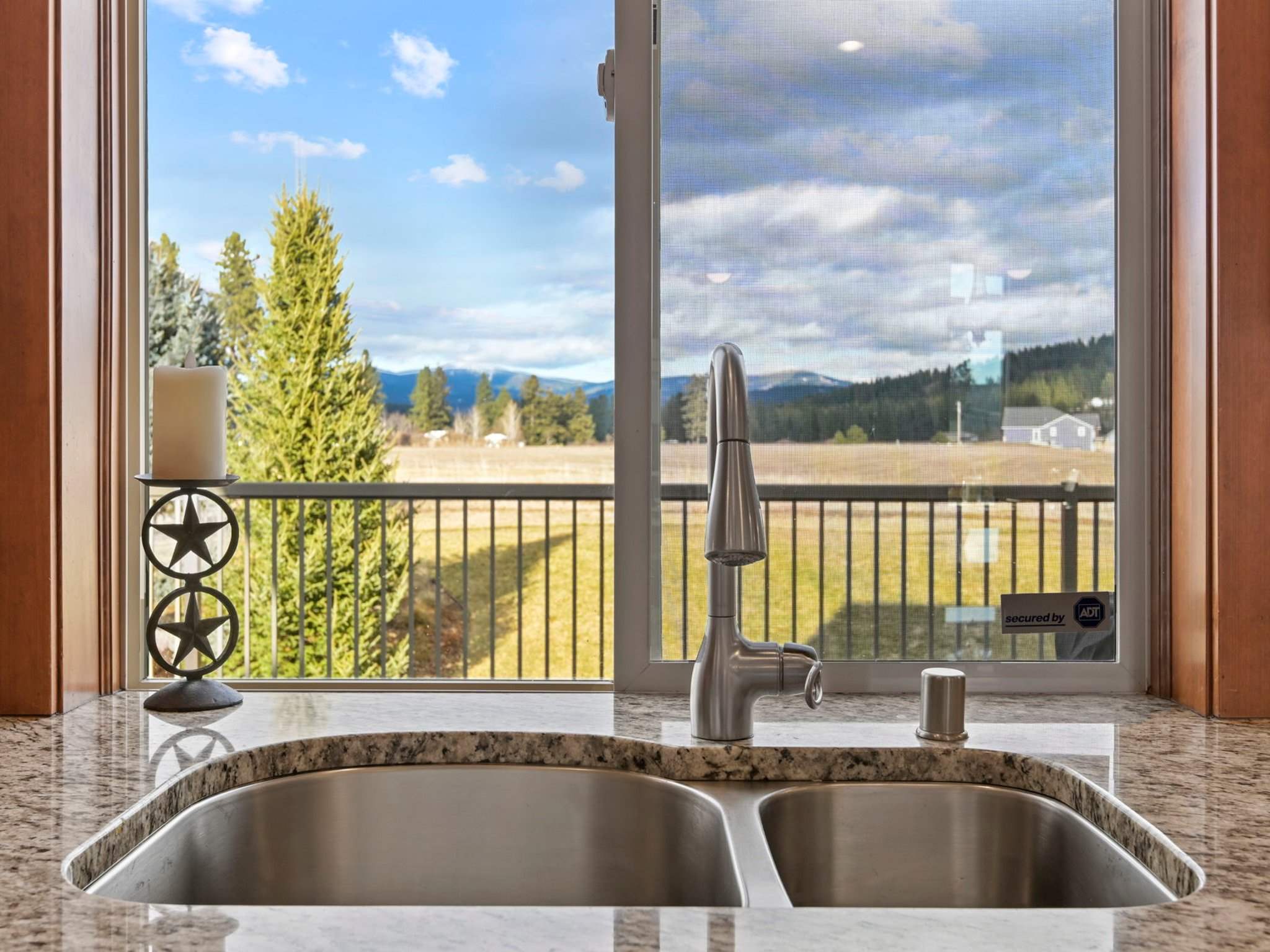 13308 North Peone Road Mead, WA 99021 - Photo 12 of 50