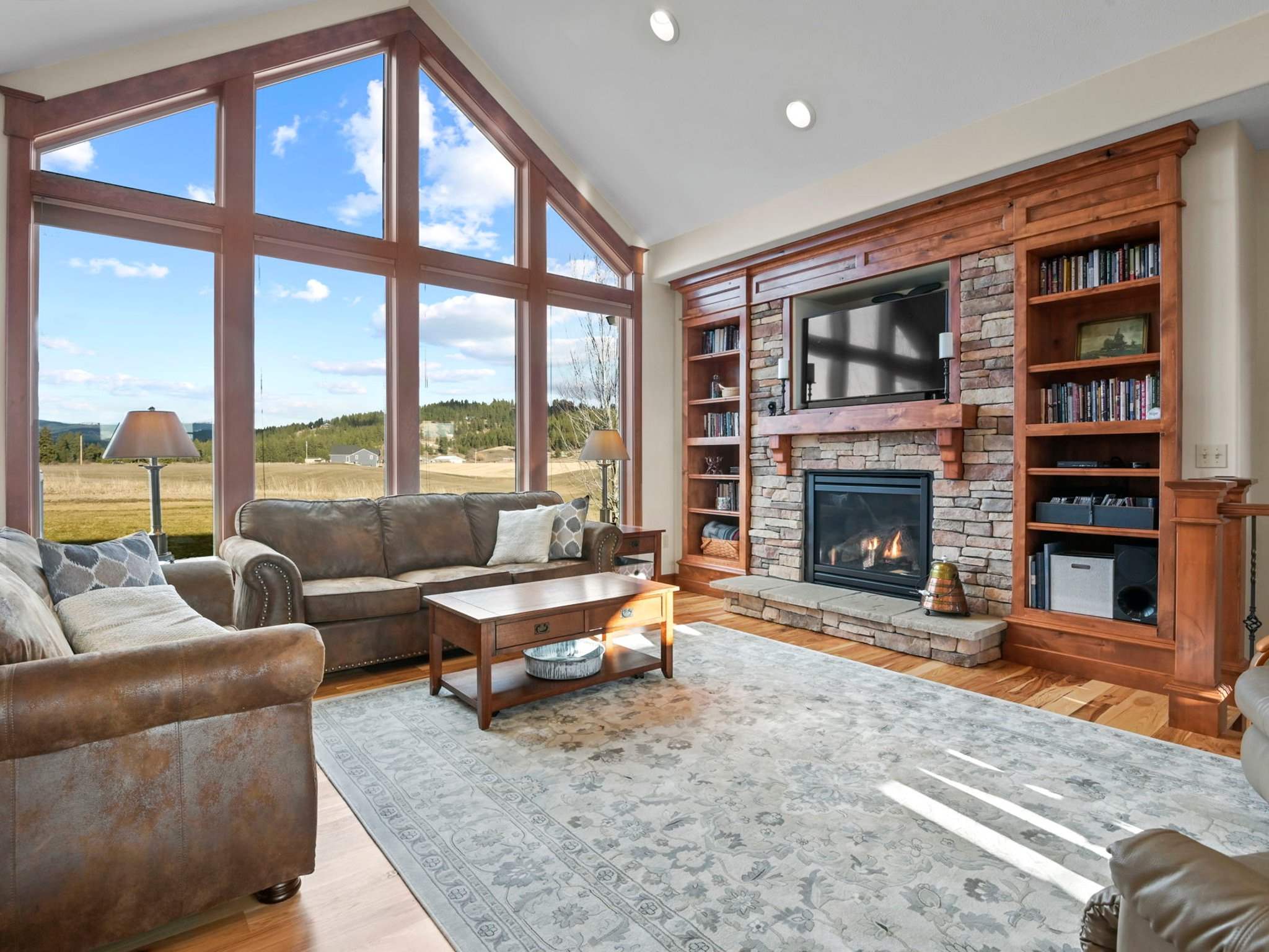 13308 North Peone Road Mead, WA 99021 - Photo 5 of 50
