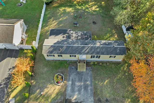 $299,000 | 28 Brooks Road, Seabrook, NH 03874