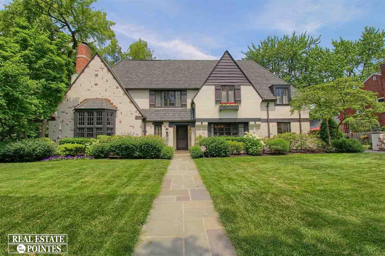154 Cloverly Road Grosse Pointe Farms, MI 48236 - Photo 1 of 52