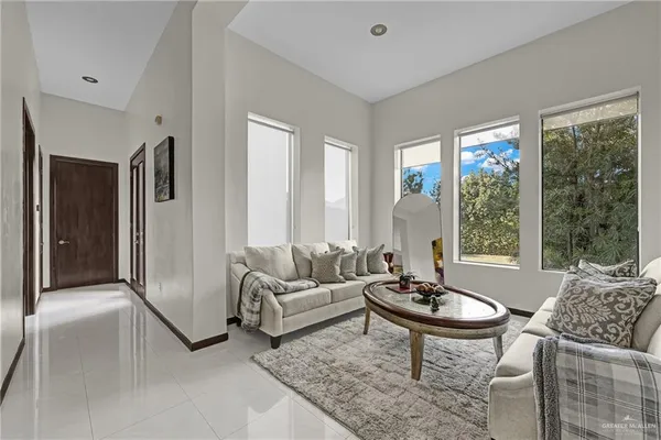 $699,000 | 1010 Red River Drive, Mission, TX 78572