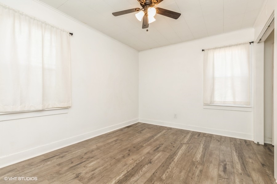 1709 Riverside Drive McHenry, IL 60050 - Photo 15 of 26 Gallery Image 15