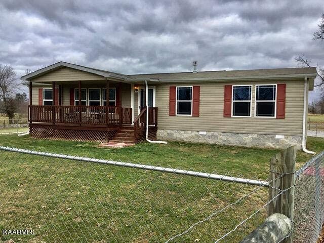 1735 Vandever Road Crossville, TN 38572 - Photo 1 of 35 IMG_3401