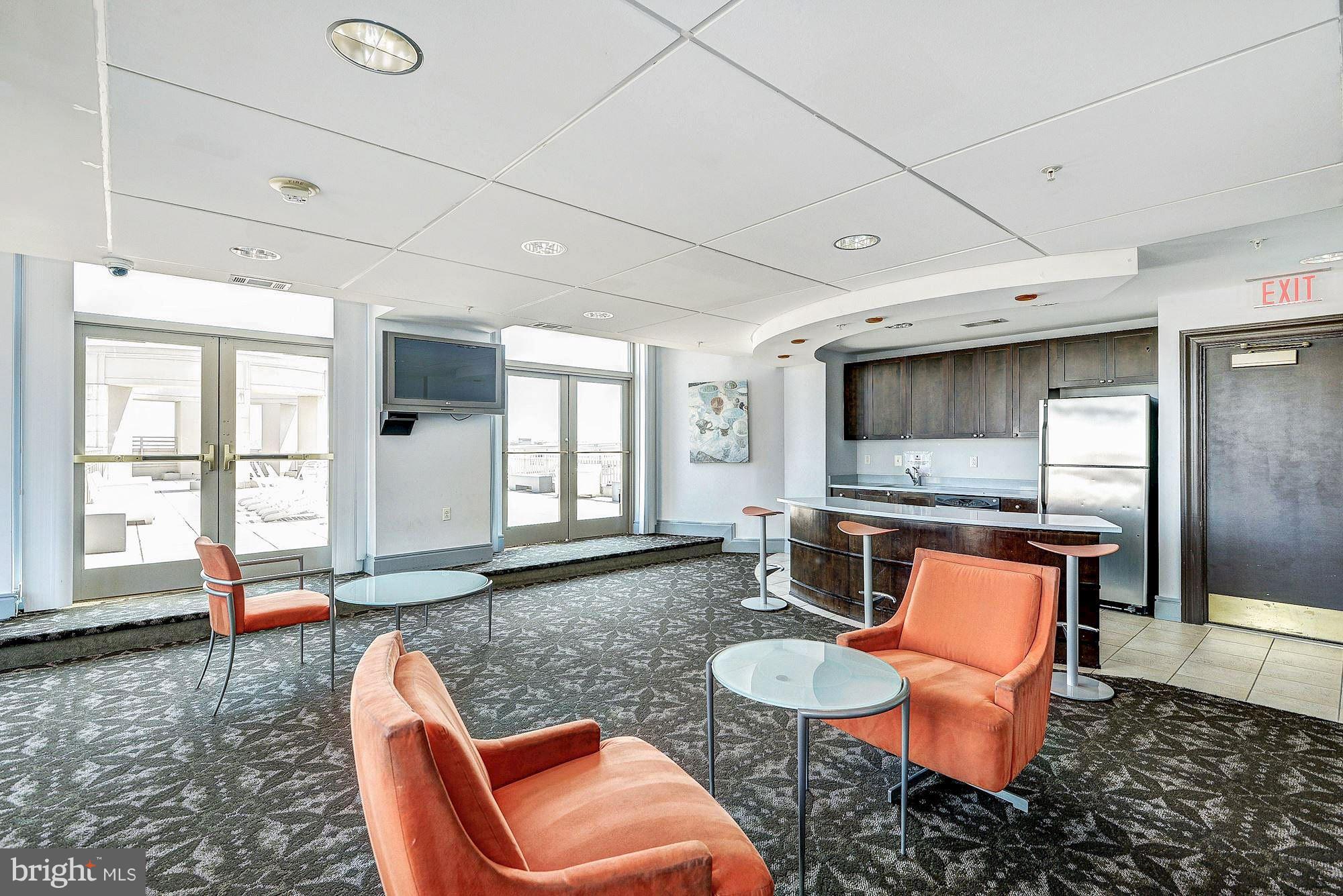 3600 South Glebe Road, Unit 619W Arlington, VA 22202 - Photo 29 of 30 Community