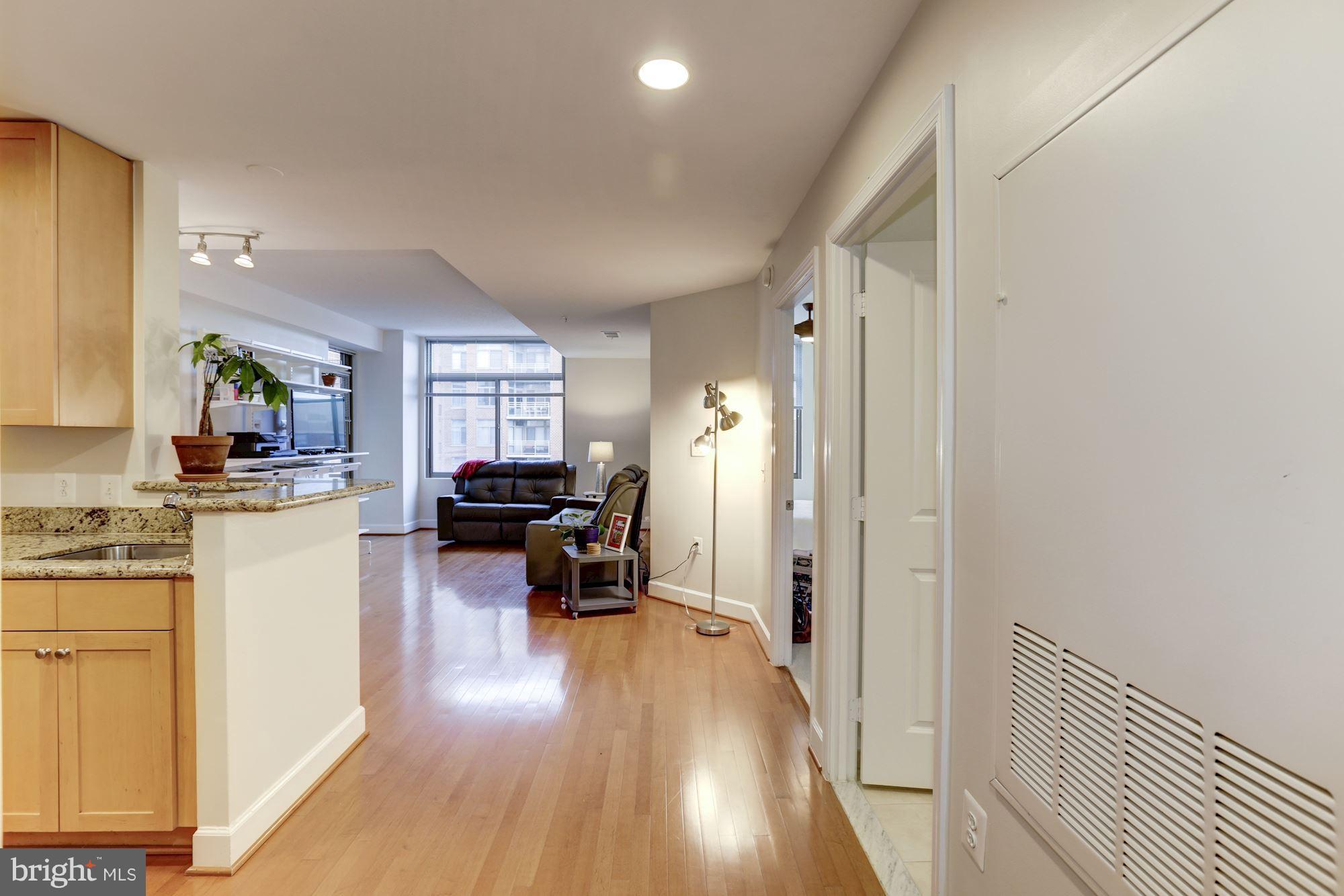 3600 South Glebe Road, Unit 619W Arlington, VA 22202 - Photo 4 of 30 Interior (General)