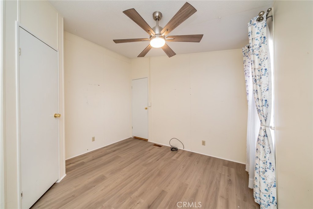 10200 Johnson Road, Unit 55 Phelan, CA 92371 - Photo 18 of 35