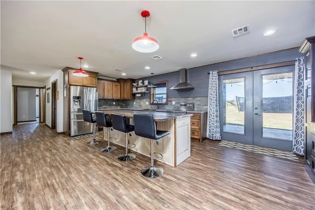 $414,999 | 1116 85th Road, Thayer, KS 66776