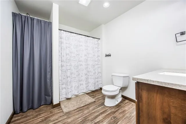 $414,999 | 1116 85th Road, Thayer, KS 66776