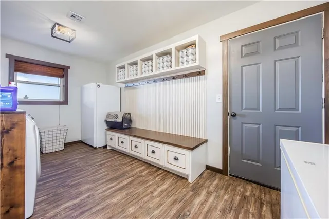 $414,999 | 1116 85th Road, Thayer, KS 66776