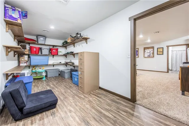 $414,999 | 1116 85th Road, Thayer, KS 66776