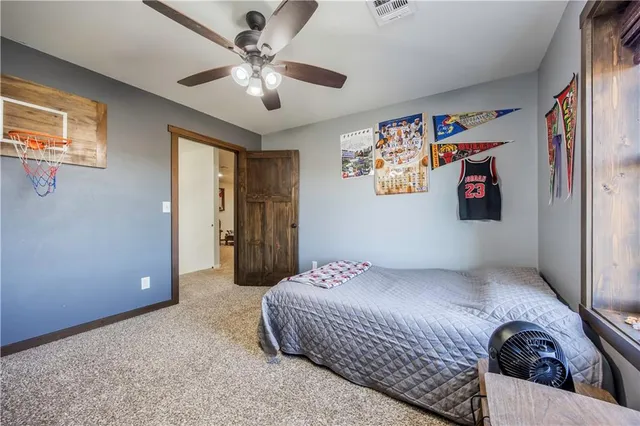 $414,999 | 1116 85th Road, Thayer, KS 66776