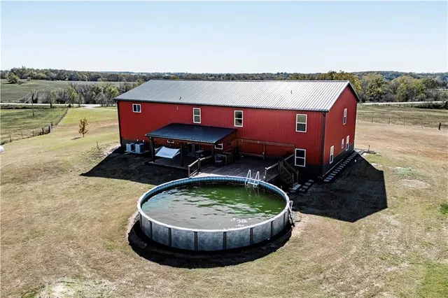 $414,999 | 1116 85th Road, Thayer, KS 66776