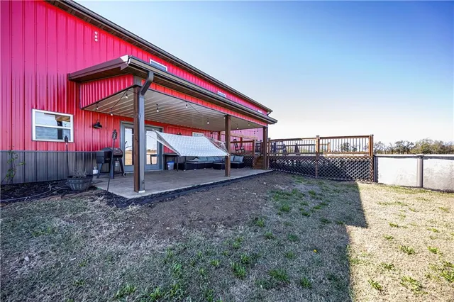 $414,999 | 1116 85th Road, Thayer, KS 66776