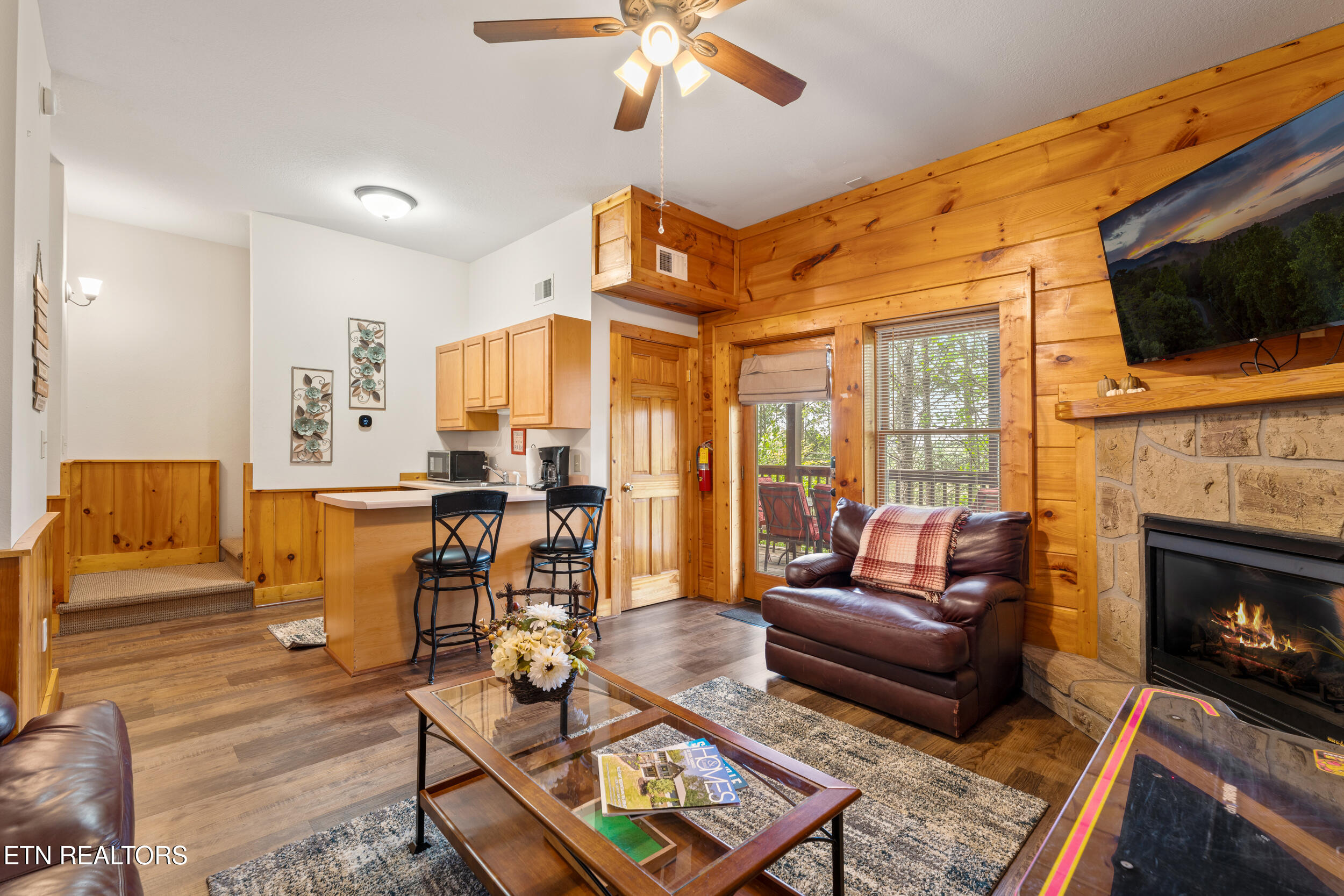 841 Golf View Boulevard Pigeon Forge, TN 37863 - Photo 29 of 57 841 golf view blvd-29
