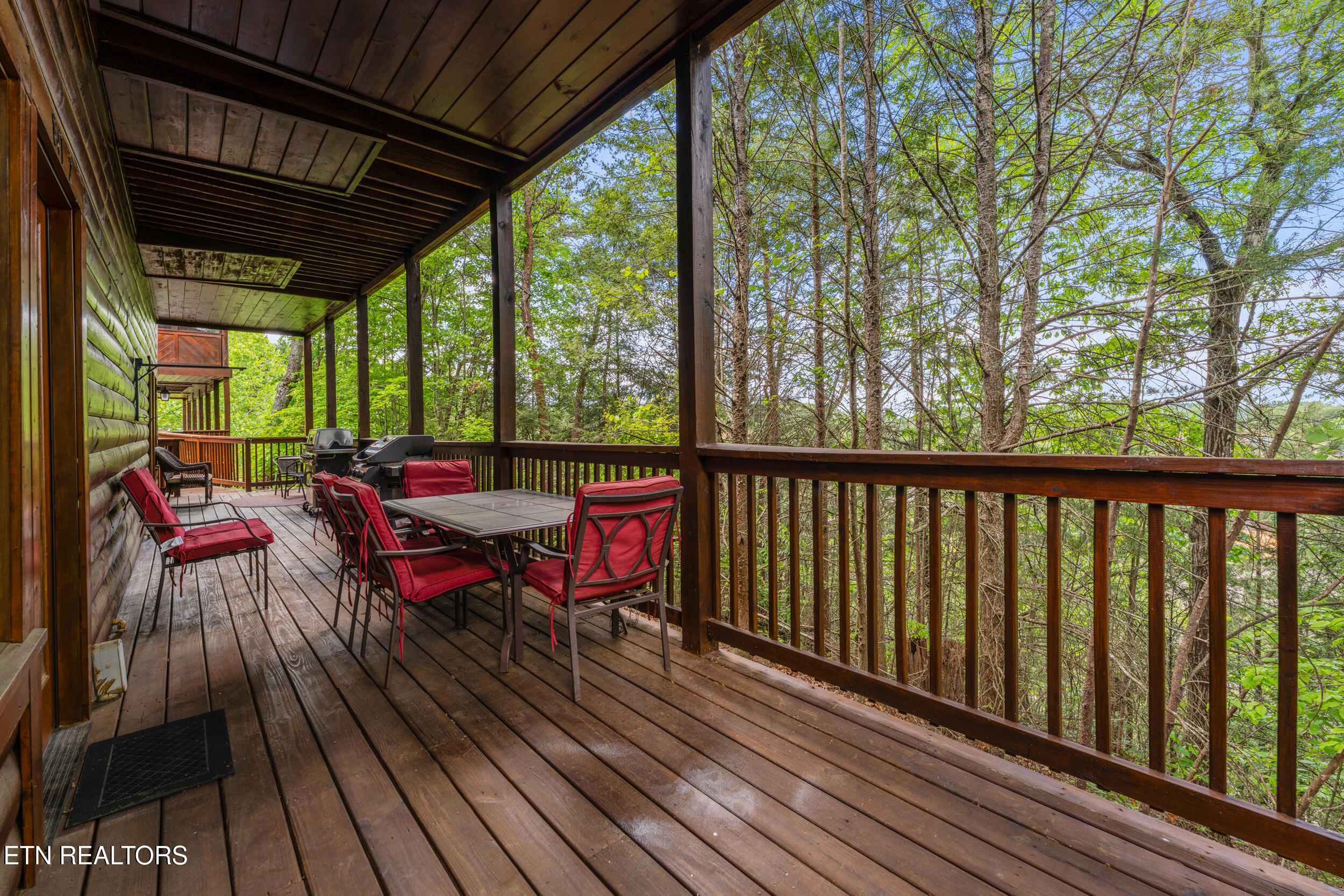 841 Golf View Boulevard Pigeon Forge, TN 37863 - Photo 37 of 57 841 golf view blvd-37
