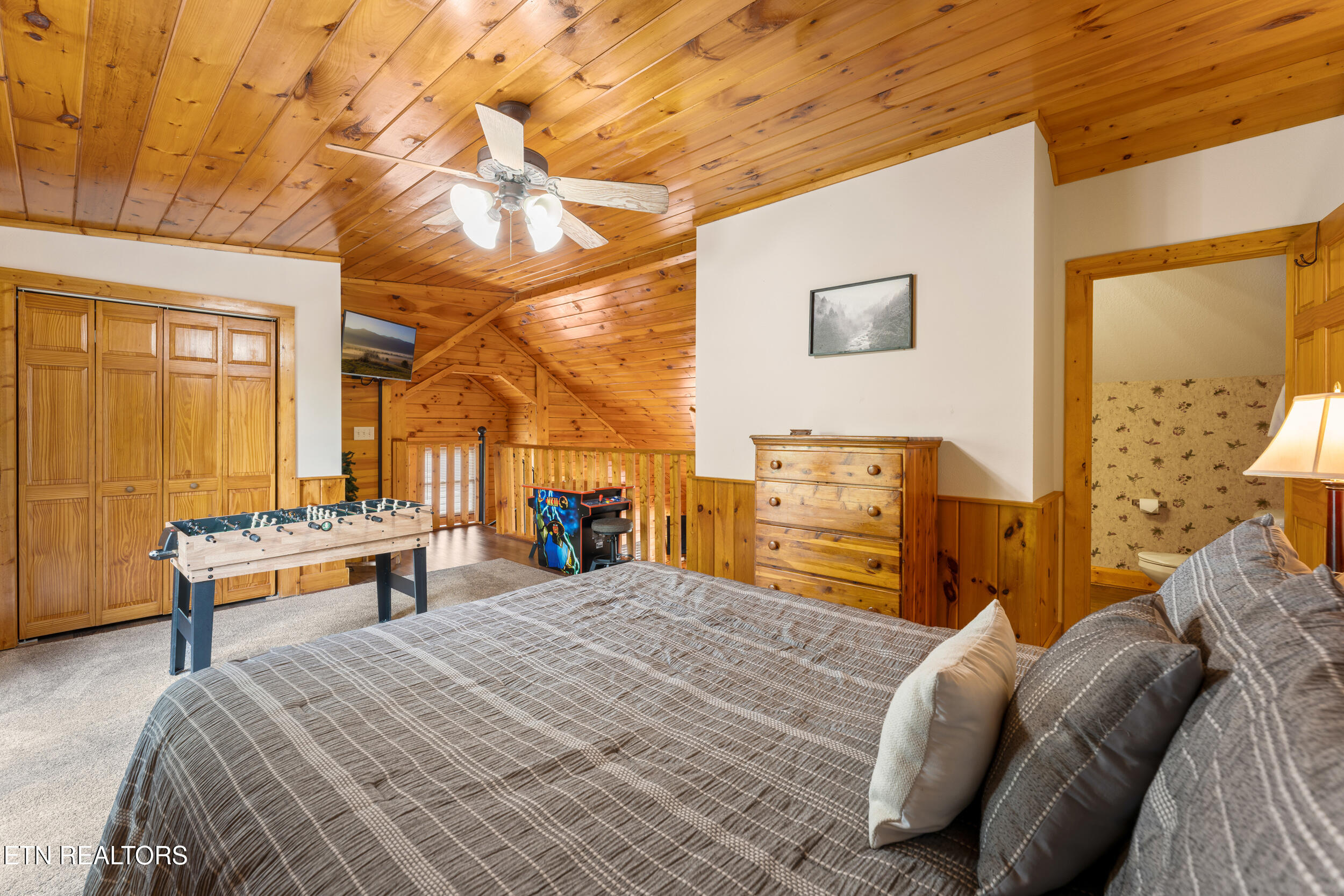 841 Golf View Boulevard Pigeon Forge, TN 37863 - Photo 38 of 57 841 golf view blvd-38