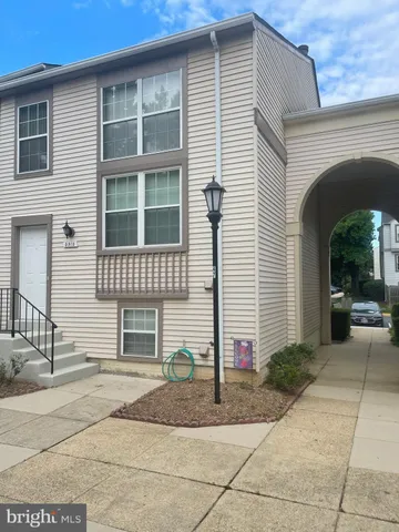 a view of a house with entertaining space