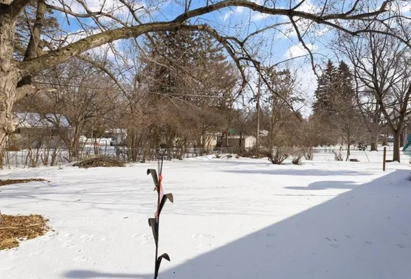 $324,900 | 3920 White Bear Avenue, White Bear Lake, MN 55110