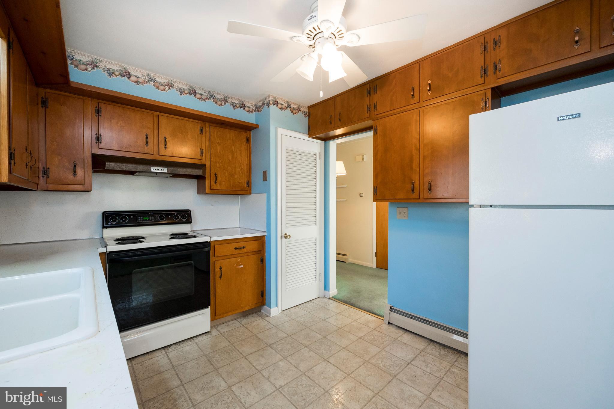 2030 Allentown Road Quakertown, PA 18951 - Photo 6 of 26 Kitchen