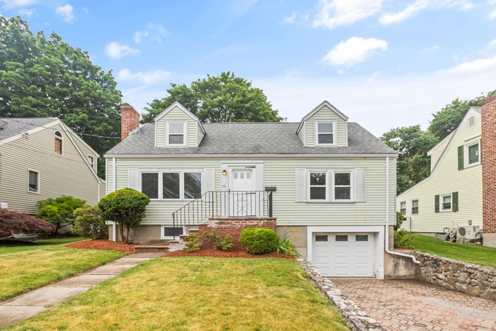 24 Baldwin Road Waltham, MA 02452 - Photo 2 of 31 Gallery Image 2