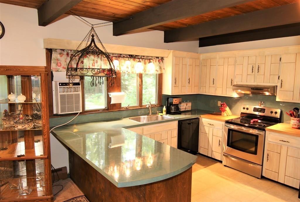 33 Stone Hill Road New Salem, MA 01355 - Photo 5 of 28 Gallery Image 5