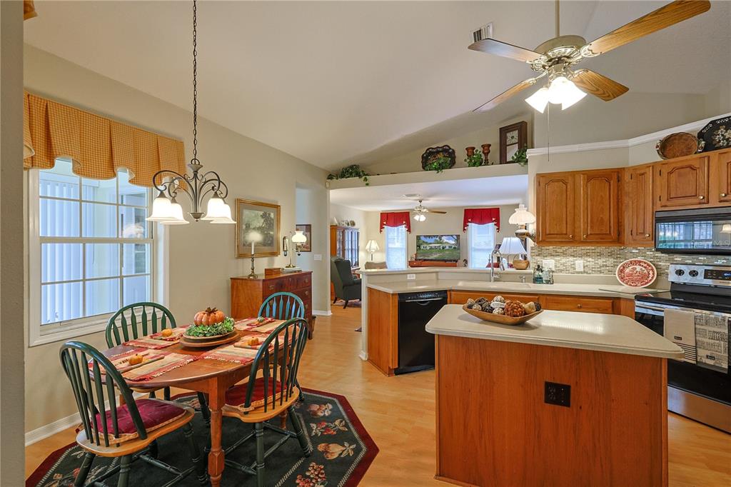 33944 Highland Road Leesburg, FL 34788 - Photo 7 of 50