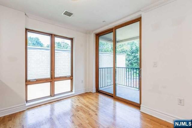 17 Meadow Road, Unit 307 Rutherford, NJ 07070 - Photo 6 of 21