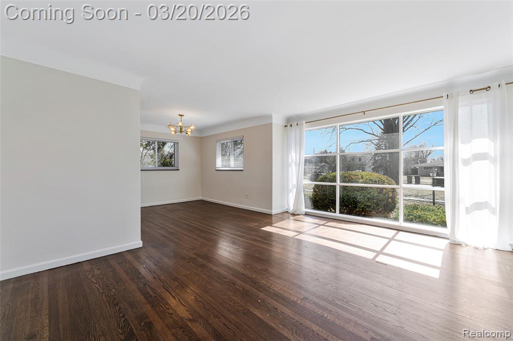 17220 West 13 Mile Road Beverly Hills, MI 48025 - Photo 10 of 35