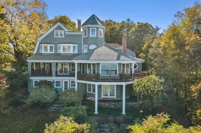 $6,600,000 | 236 Powder Point Avenue, Duxbury, MA 02332