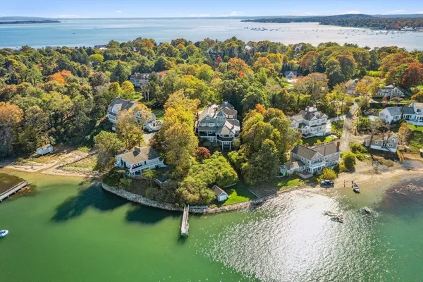 $6,250,000 | 236 Powder Point Avenue, Duxbury, MA 02332