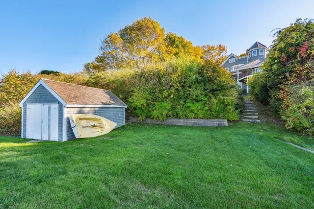 $6,600,000 | 236 Powder Point Avenue, Duxbury, MA 02332