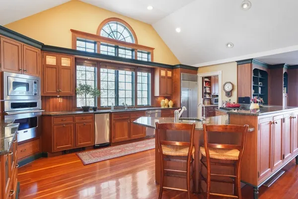 $6,250,000 | 236 Powder Point Avenue, Duxbury, MA 02332