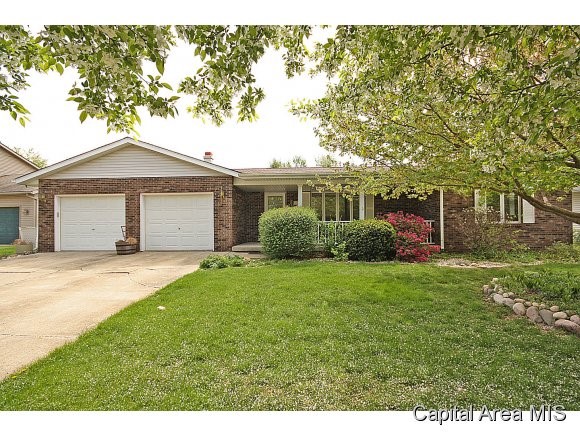 8008 Hunt Road Springfield, IL 62712 - Photo 1 of 12