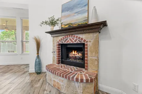 $695,000 | 1421 8th Street, Argyle, TX 76226