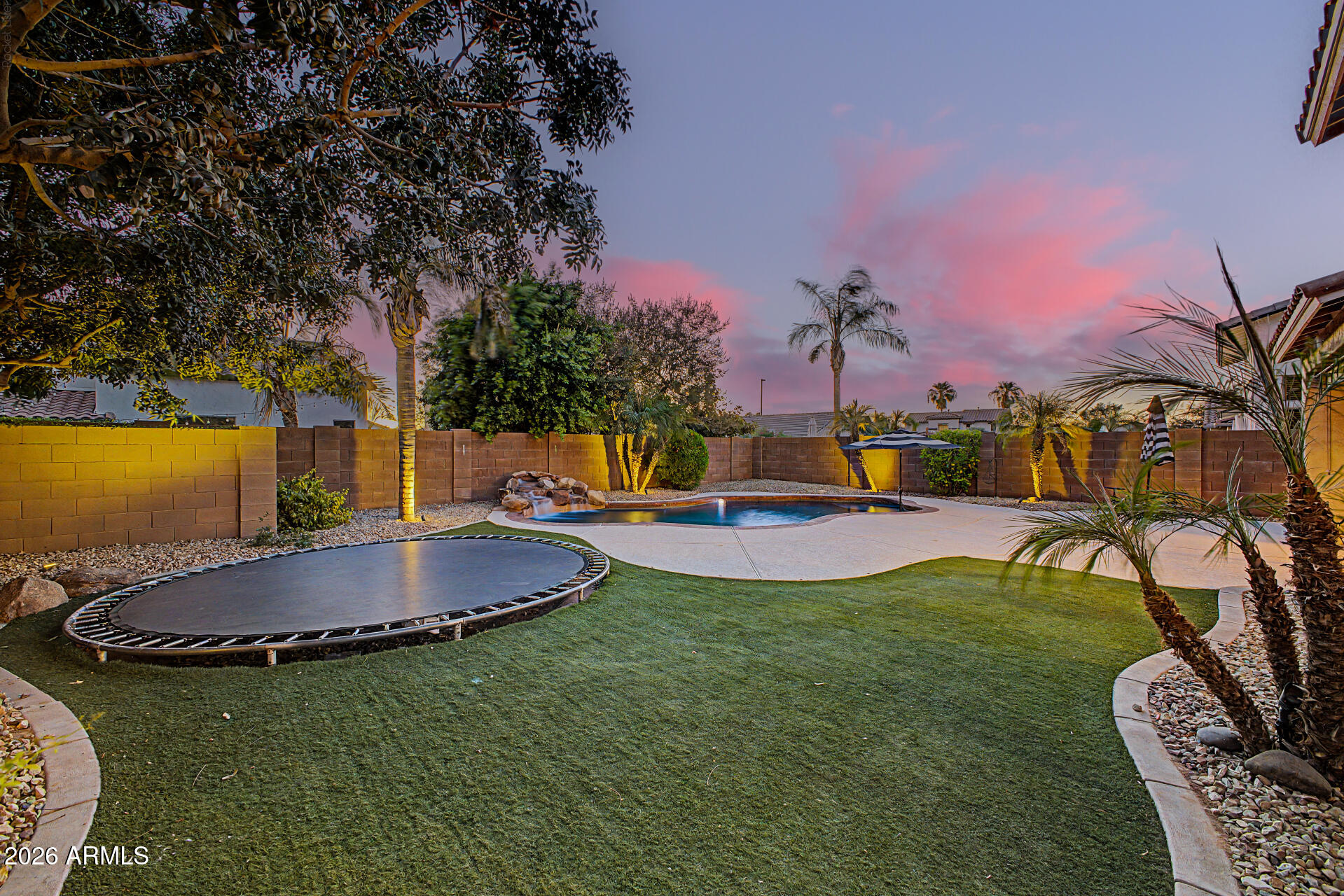 6992 South View Lane Gilbert, AZ 85298 - Photo 39 of 71 53 - View Lane