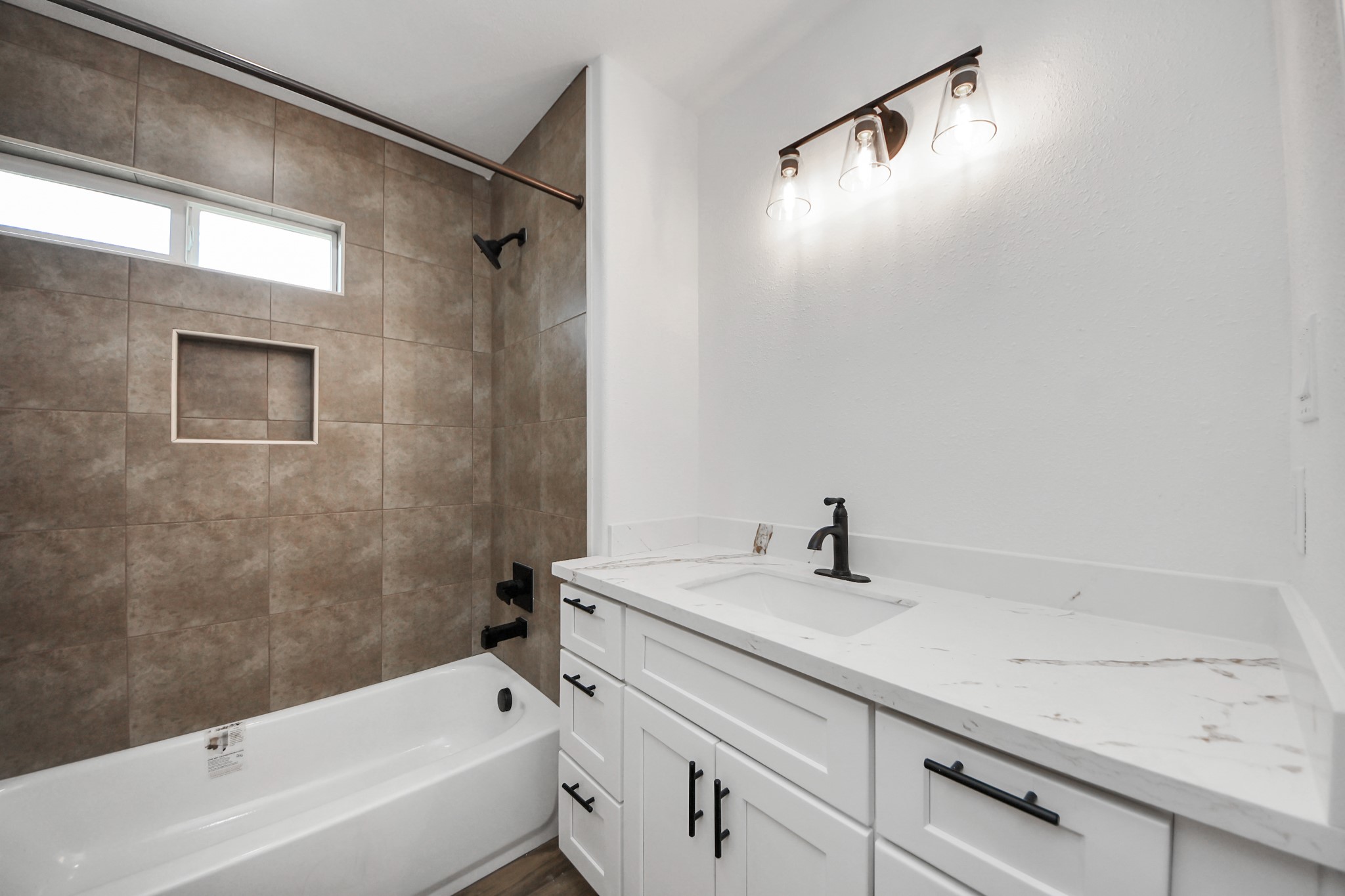 14383 Half Circle Street Splendora, TX 77372 - Photo 13 of 32