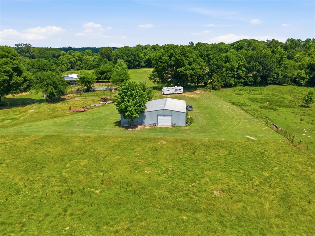 1663 County Road 1405 Bogata, TX 75417 - Photo 26 of 36
