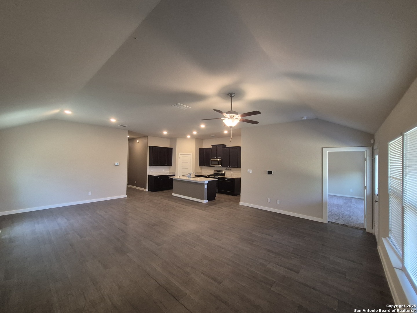 10571 Pablo Way Converse, TX 78109 - Photo 20 of 30