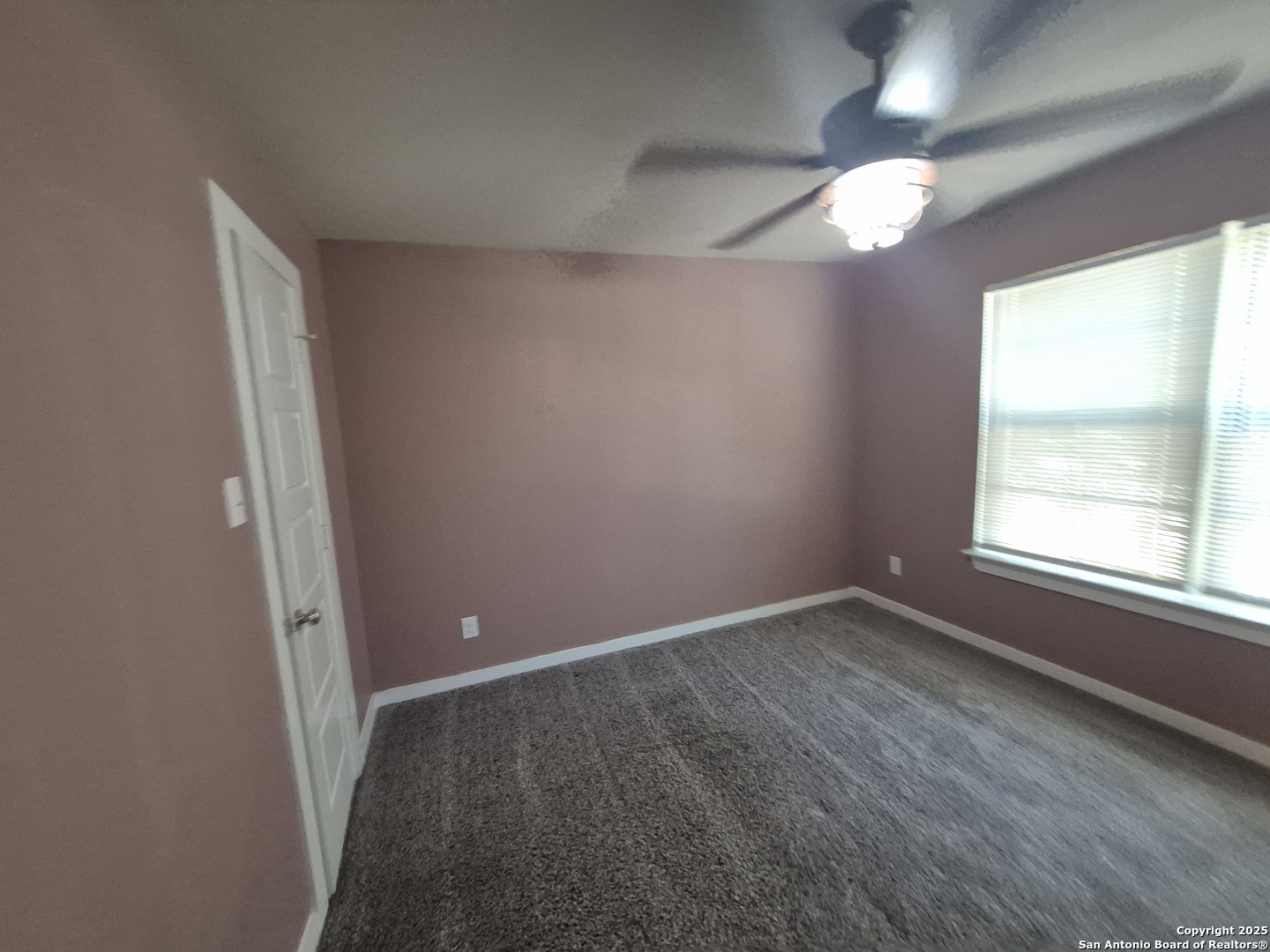 10571 Pablo Way Converse, TX 78109 - Photo 7 of 30