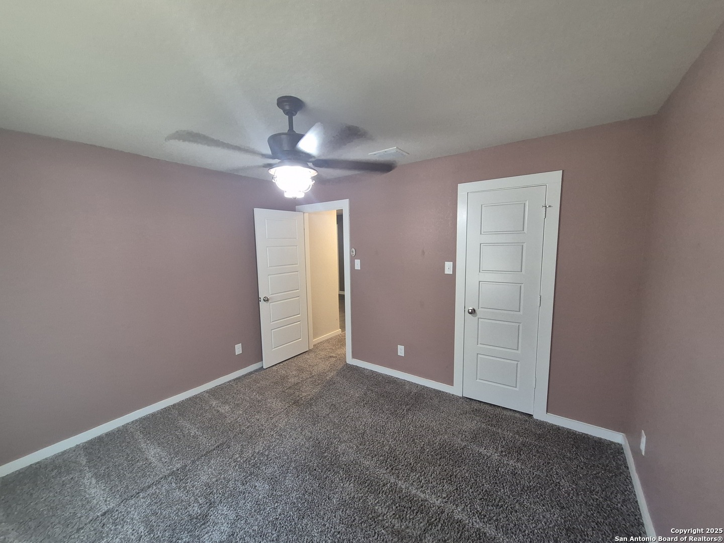 10571 Pablo Way Converse, TX 78109 - Photo 8 of 30