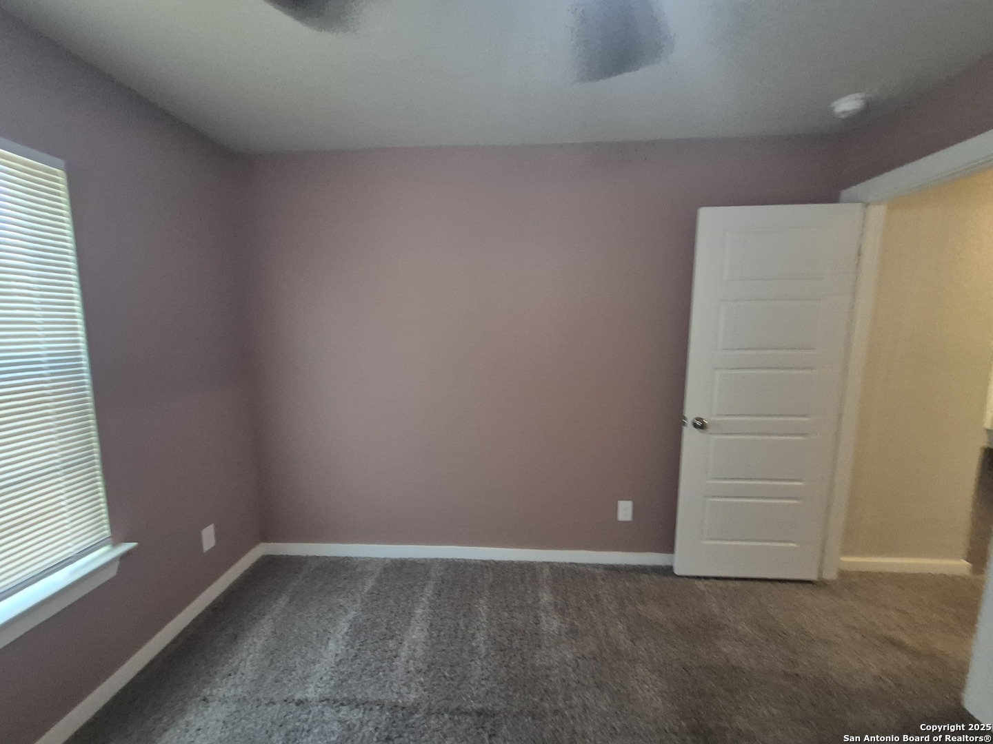 10571 Pablo Way Converse, TX 78109 - Photo 9 of 30