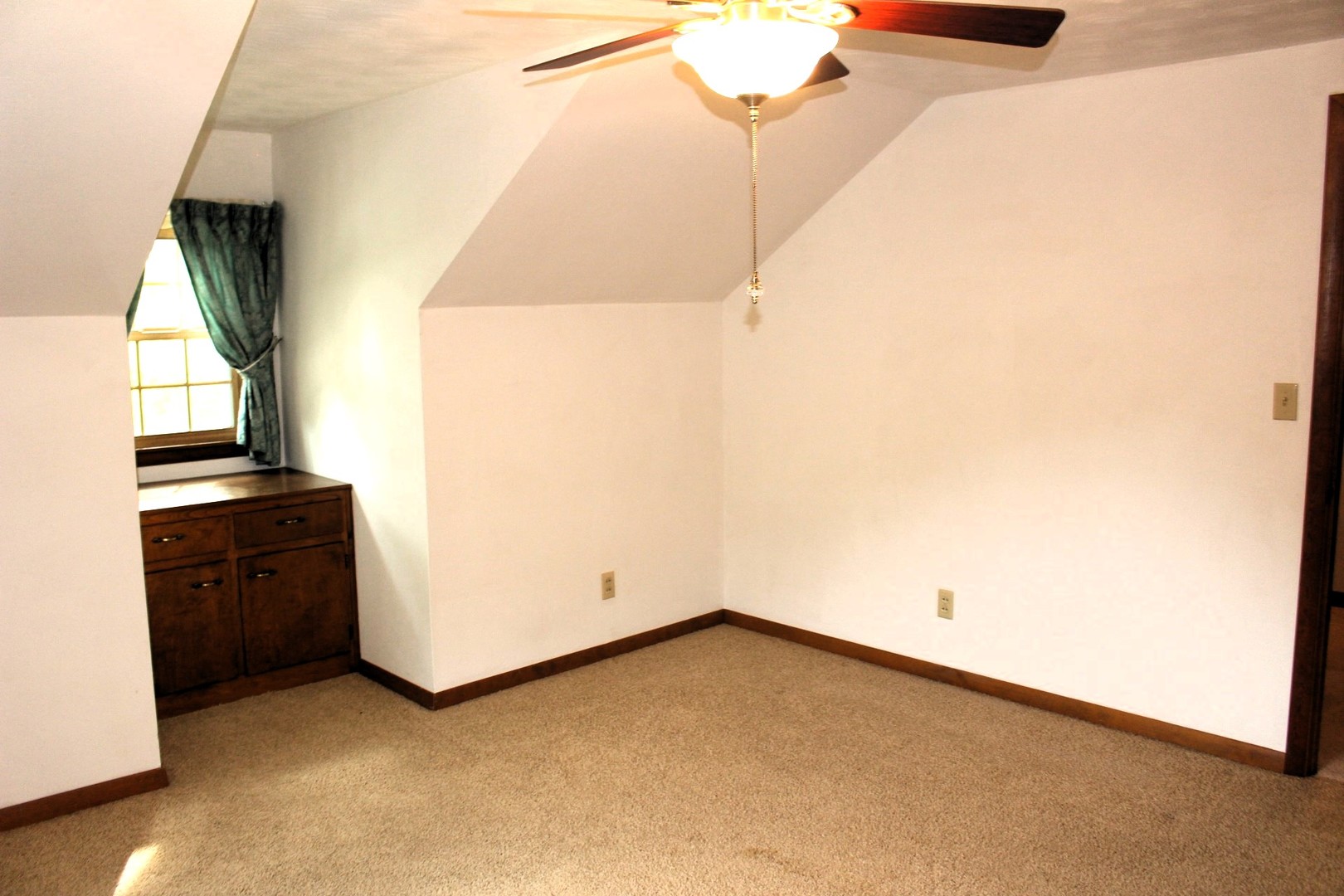 55 Hillcrest Drive Clinton, IL 61727 - Photo 13 of 22 an empty room with windows