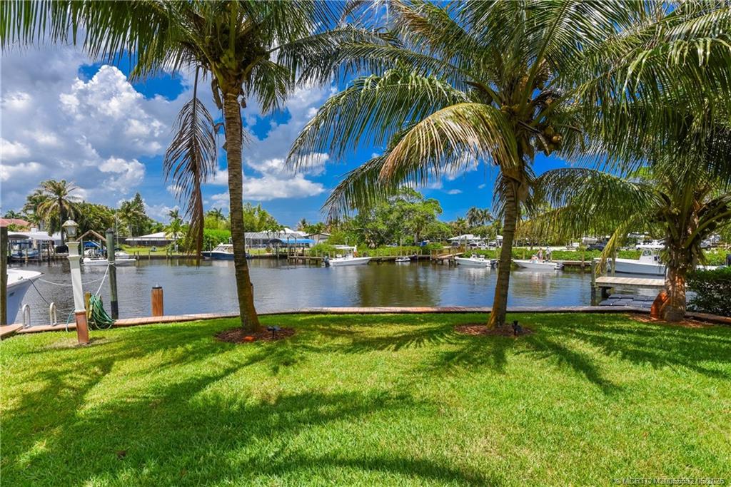 1374 Northwest Coconut Point Lane Stuart, FL 34994 - Photo 19 of 61