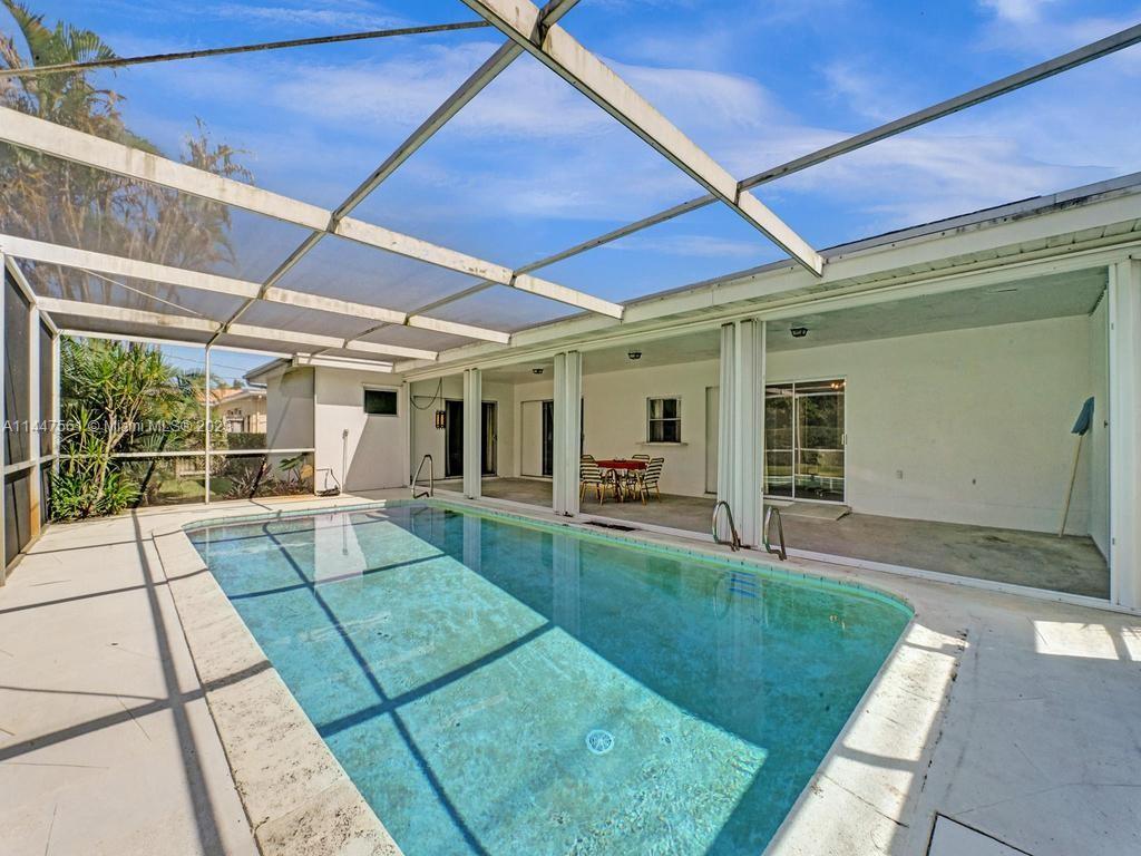 5525 Jackson Street Hollywood, FL 33021 - Photo 2 of 91