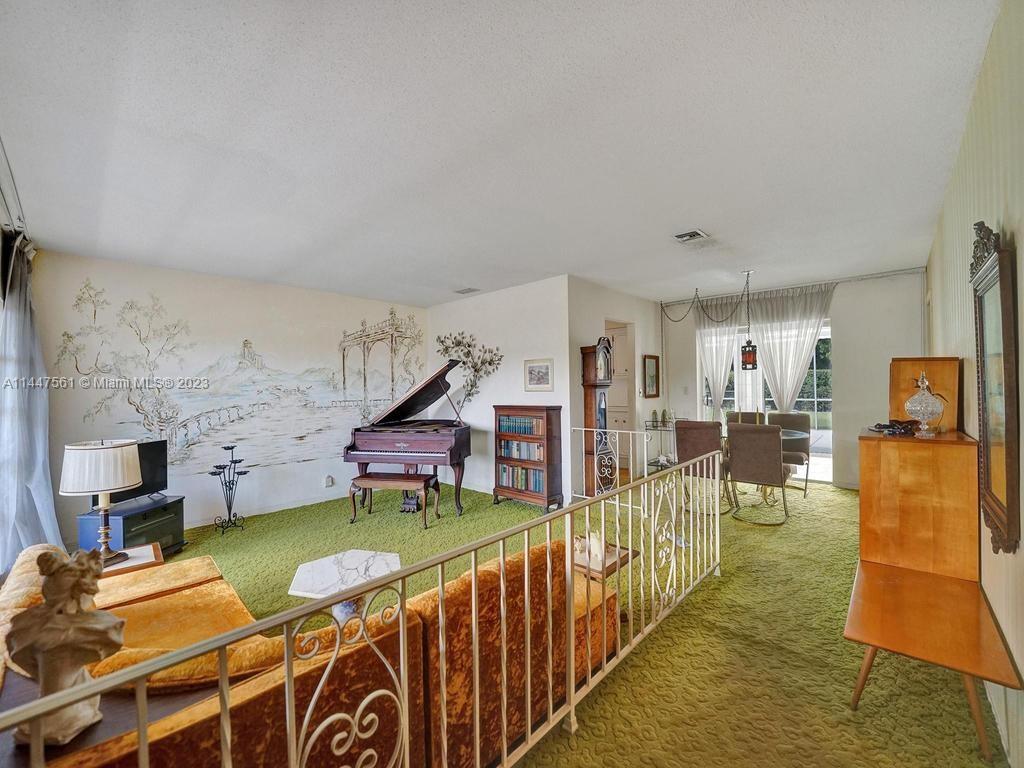 5525 Jackson Street Hollywood, FL 33021 - Photo 39 of 91