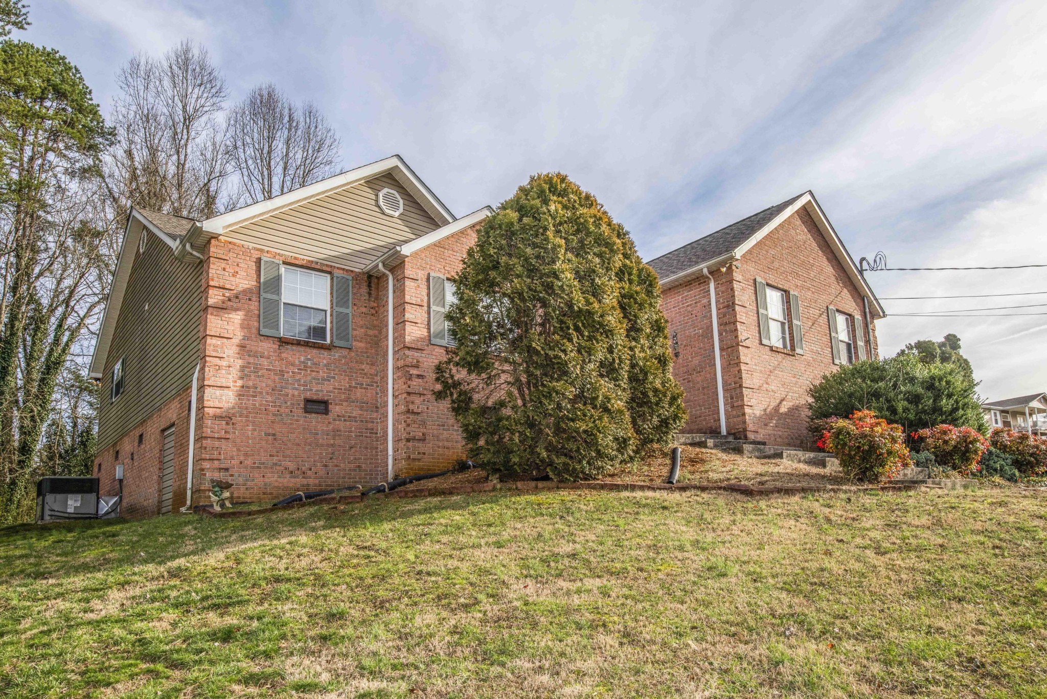103 Bluff Pointe Road Harriman, TN 37748 - Photo 6 of 40 Gallery Image 6