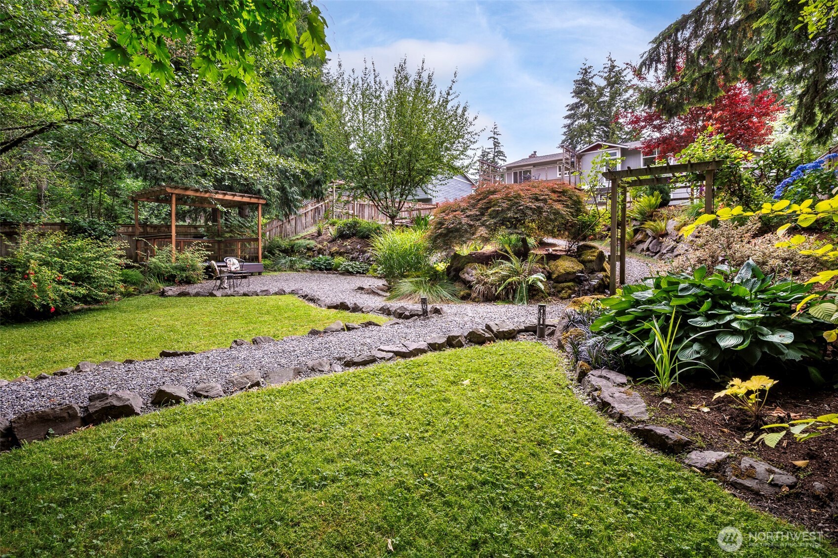10152 Northeast 204th Street Bothell, WA 98011 - Photo 26 of 34
