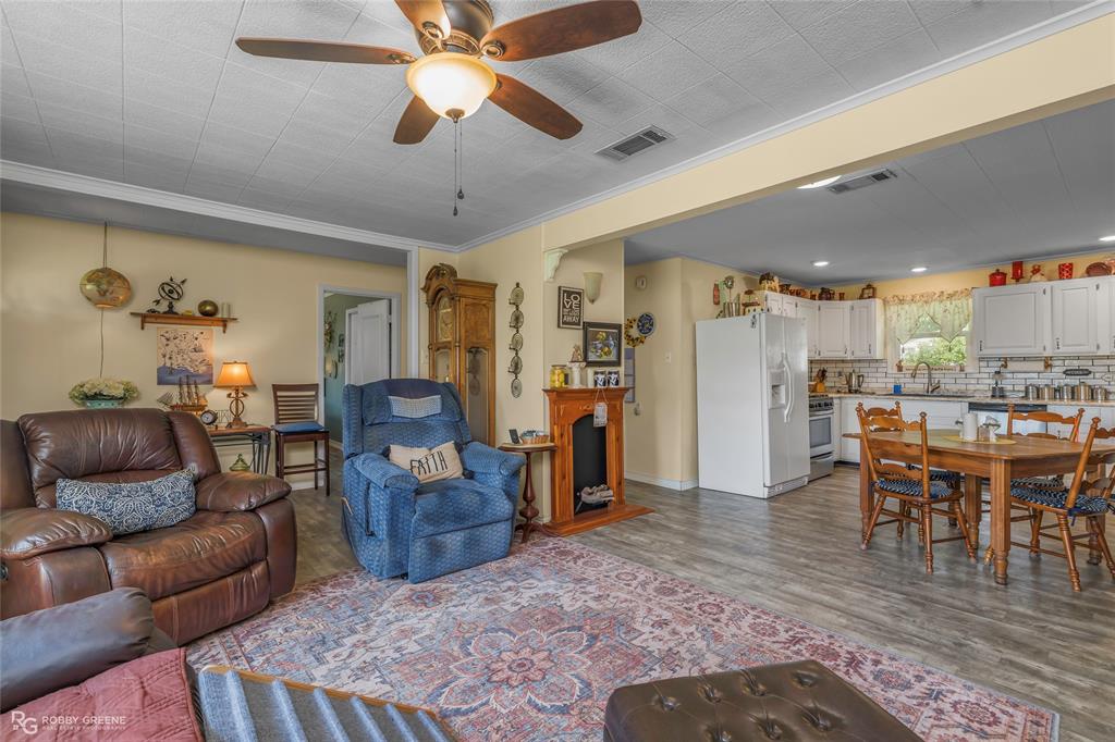 455 Smithville Road Springhill, LA 71075 - Photo 7 of 39
